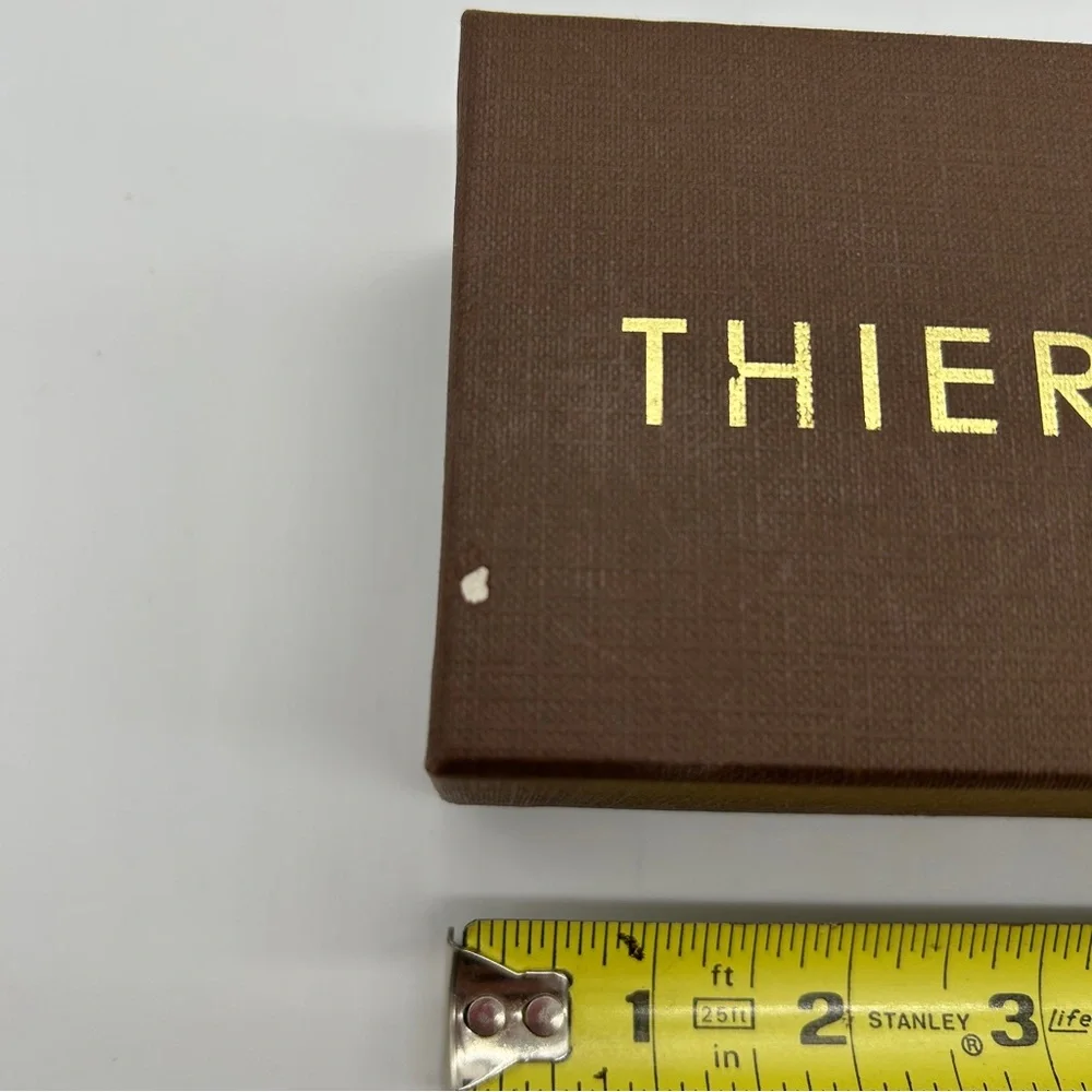 Thierry Lasry 2 Empty Boxes